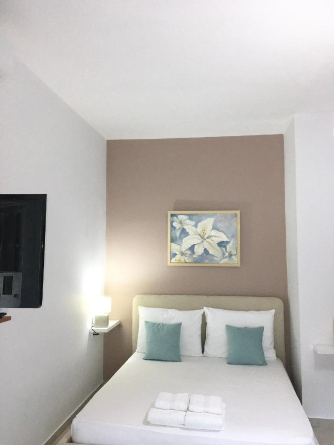 סרנדה Lr Apartments מראה חיצוני תמונה