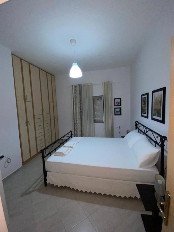 סרנדה Lr Apartments מראה חיצוני תמונה