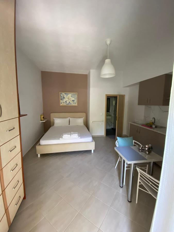 סרנדה Lr Apartments מראה חיצוני תמונה