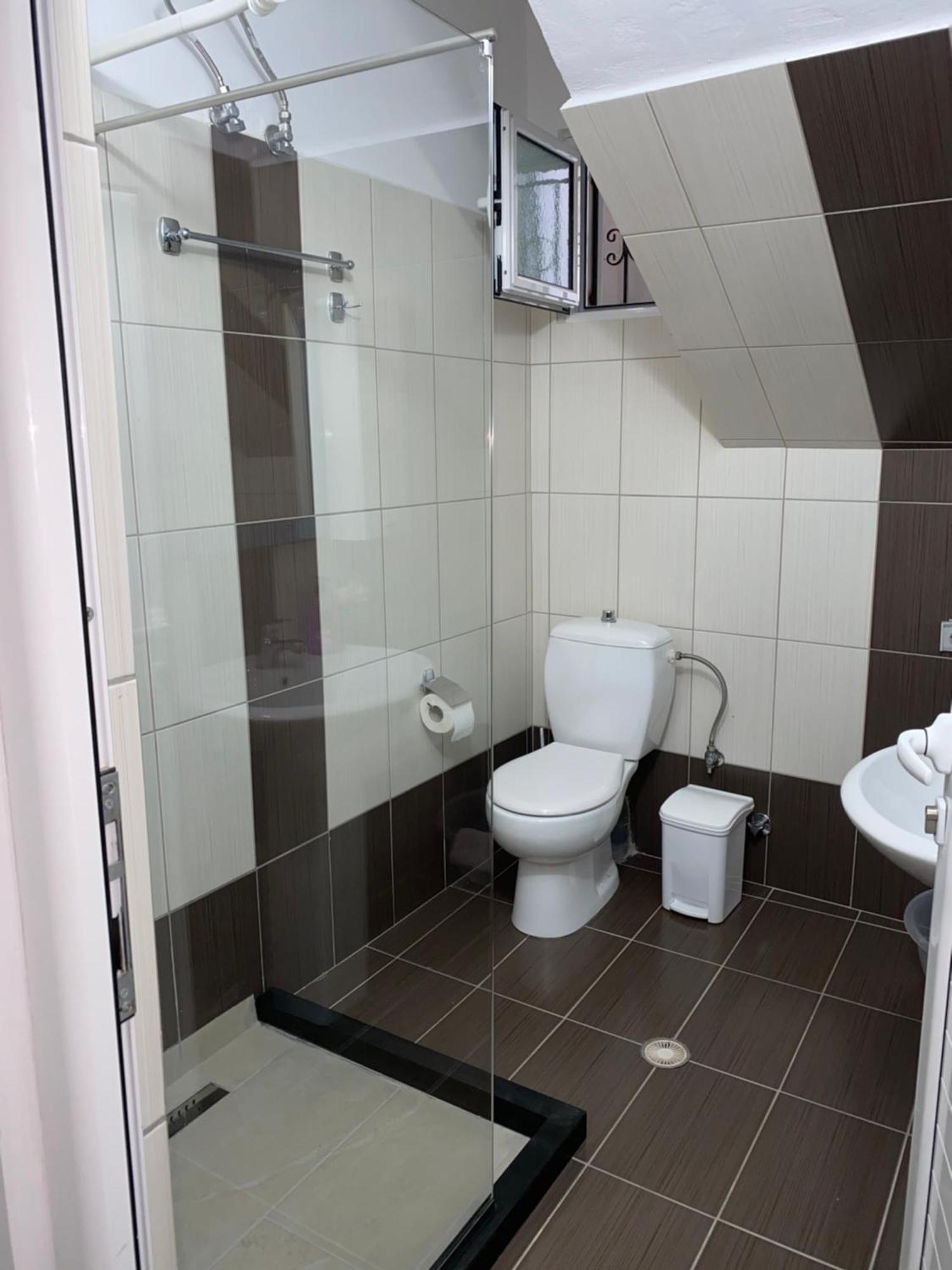 סרנדה Lr Apartments מראה חיצוני תמונה